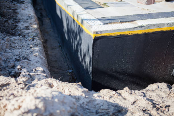 Flood containment and hydraulic sealing in Lakeside, OR